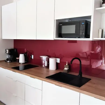 Marina Bay & Apartment